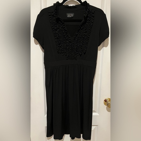 Max & Cleo Dresses & Skirts - Max and Cleo dress size 12.